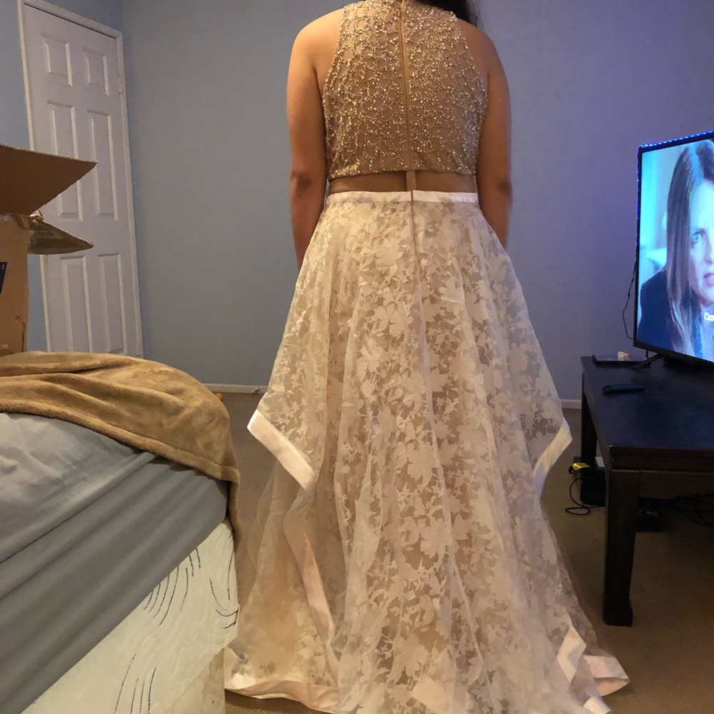 Prom Dress - Picture 6 of 6